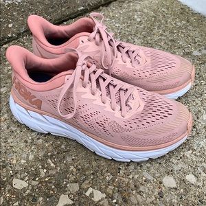 Hoka One One Clifton 7
